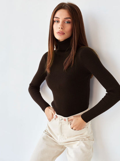 Women's Slim Fit Knitted Turtleneck Jumper | Ideal for Autumn/Winter